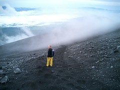 Descending down the Sunabashiri (sand-run) on Fuji